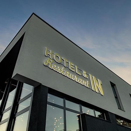 Hotel In Zepce Exteriör bild
